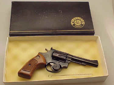 Taurus Model 94, 4" Bbl., .22 Caliber Revolver