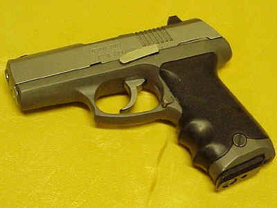 Ruger P93 DAO 9mm Semi-Auto Hi-Cap Magazine Pistol